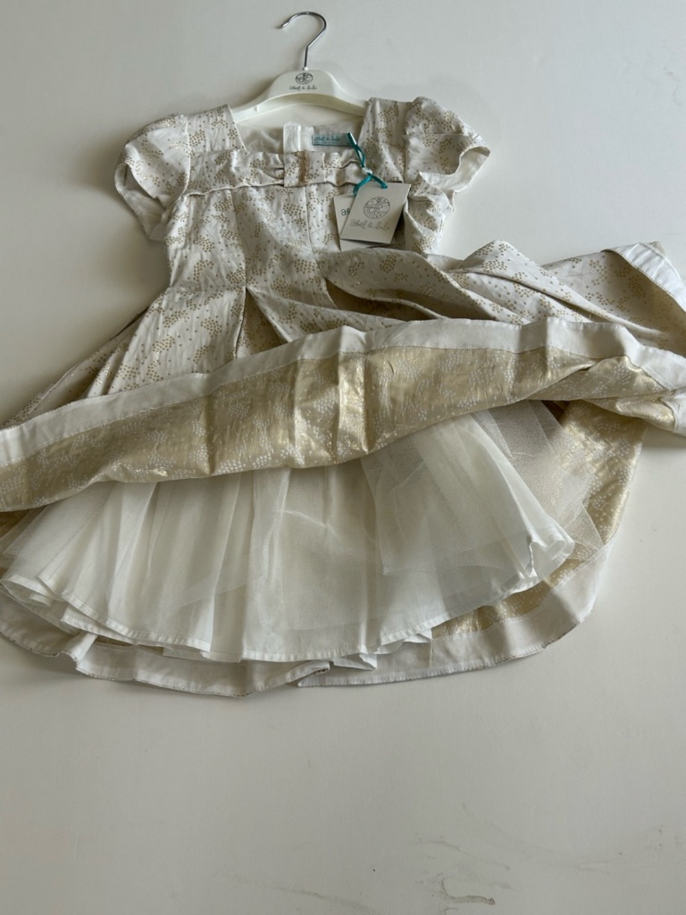 NWT! Abel & Lula Stunning Cream Party Dress with Gold Sparkle Bow. Fully lined - Picture 6 of 6